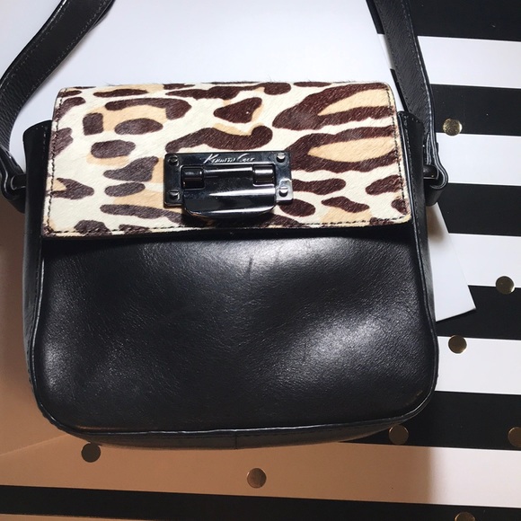 Animal print crossbody bag - Picture 2 of 8